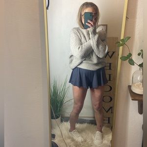 Pink Rose L Thick But Breezy Cable Knit Long-sleeve Sweater  in Heathered Gray